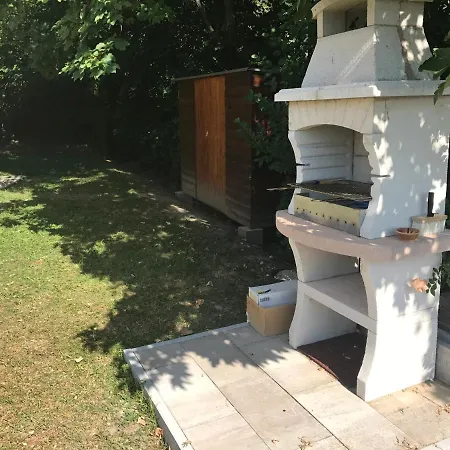 Lejlighed Echo Wellness Apartman
