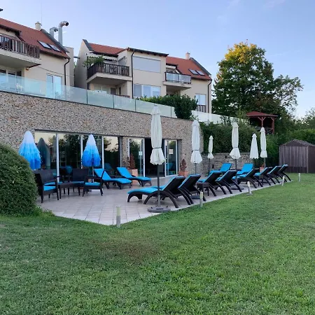 Echo Wellness Apartman Lejlighed