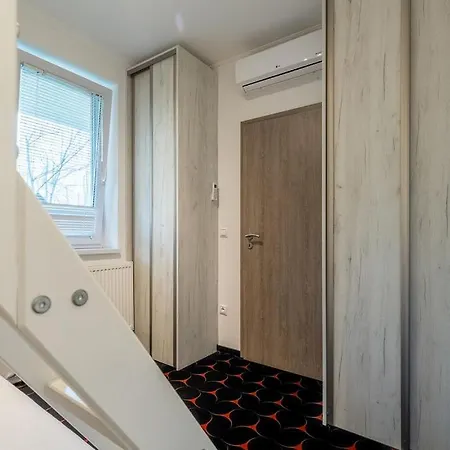 Echo Wellness Apartman Lejlighed