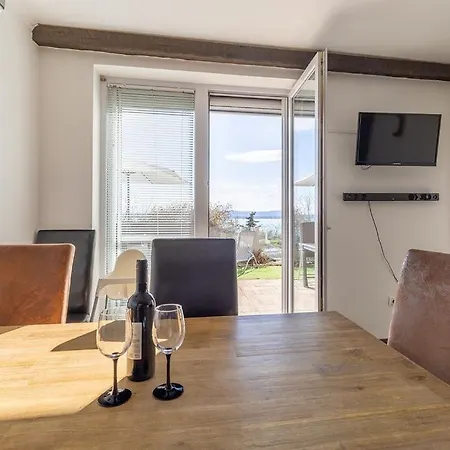 Lejlighed Echo Wellness Apartman *